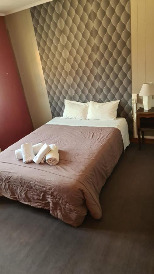 Hotel Restaurant Le Picardie Chauny Dış mekan fotoğraf