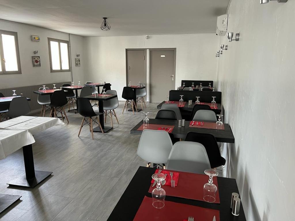 Hotel Restaurant Le Picardie Chauny Dış mekan fotoğraf
